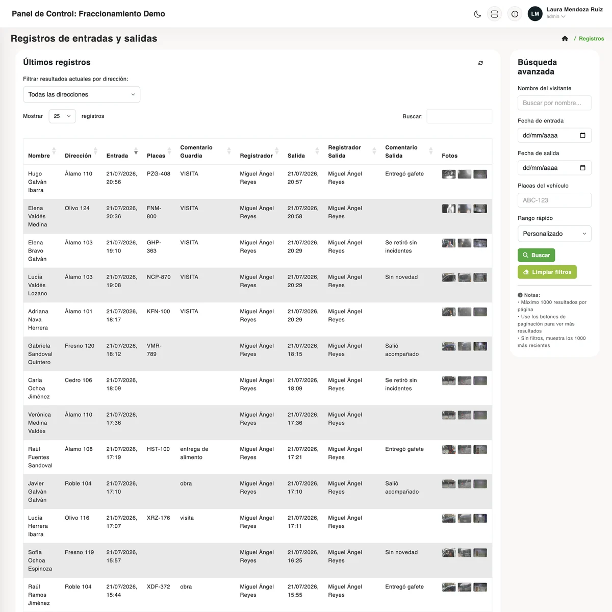 Panel de administración de Whazzer Access: el historial de entradas y salidas con nombre, dirección, placas, hora de entrada y salida, quién registró cada movimiento, los comentarios del guardia y las fotos de cada acceso, junto al panel de búsqueda avanzada por visitante, fecha y placas
